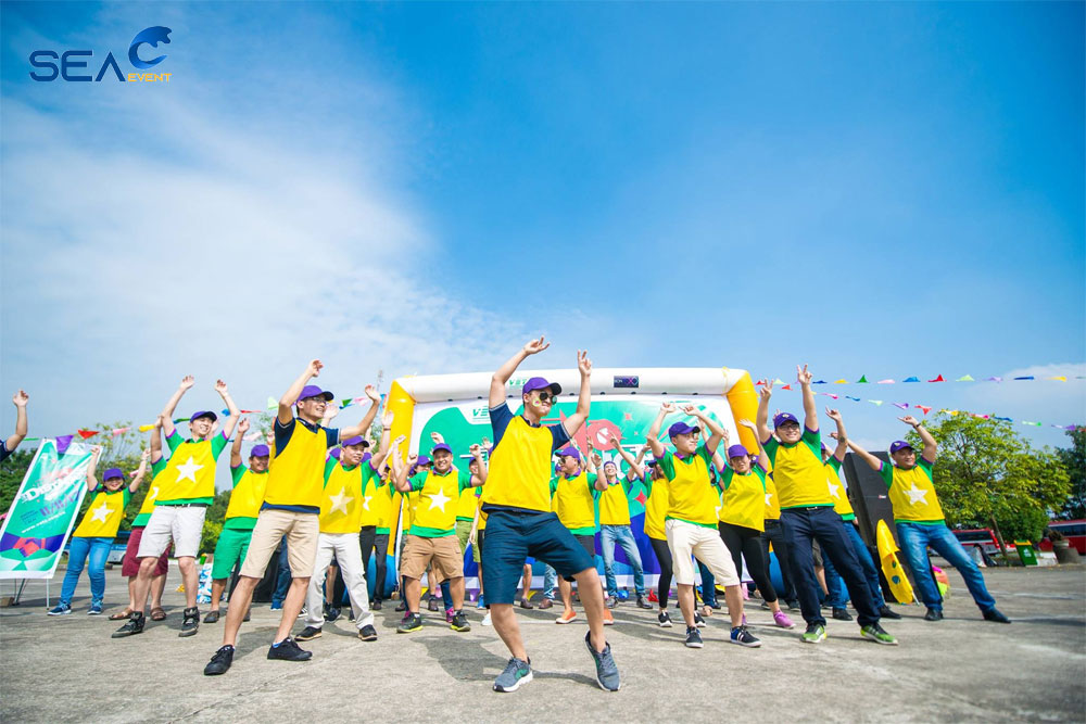 team-building-giup-phat-hien-nhan-to-moi