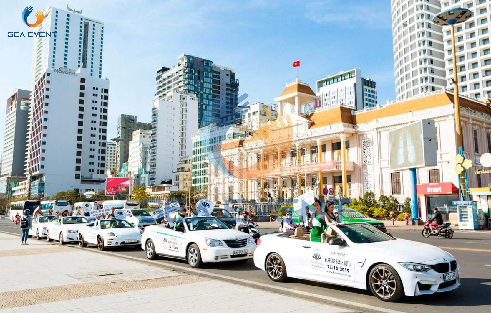 Roadshow xe oto