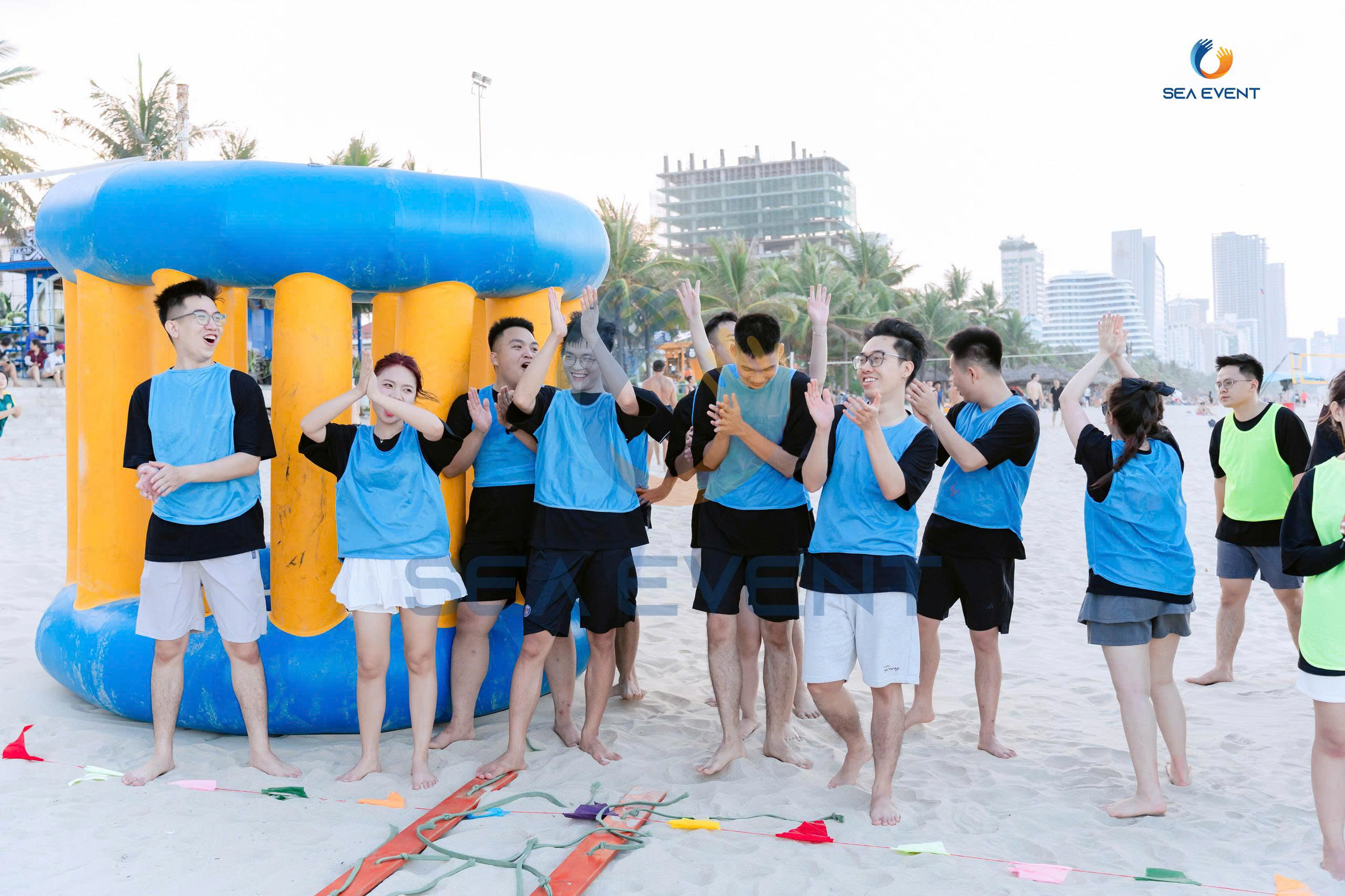 Team Building biển Đà Nẵng